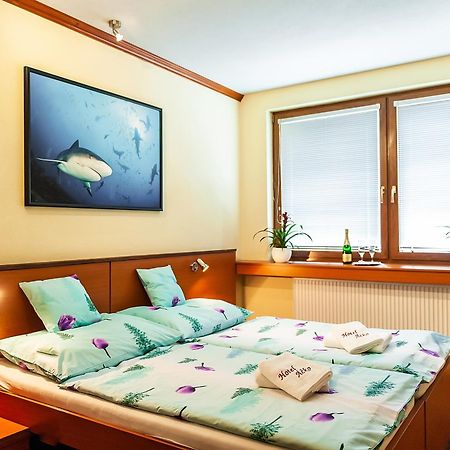 Hotel Acko Rózsahegy Kültér fotó